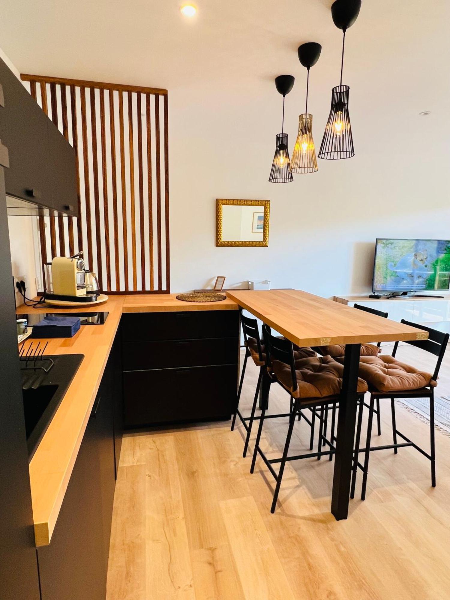Superbe Appartement Terrasse Et Parking Prive サントロペ エクステリア 写真