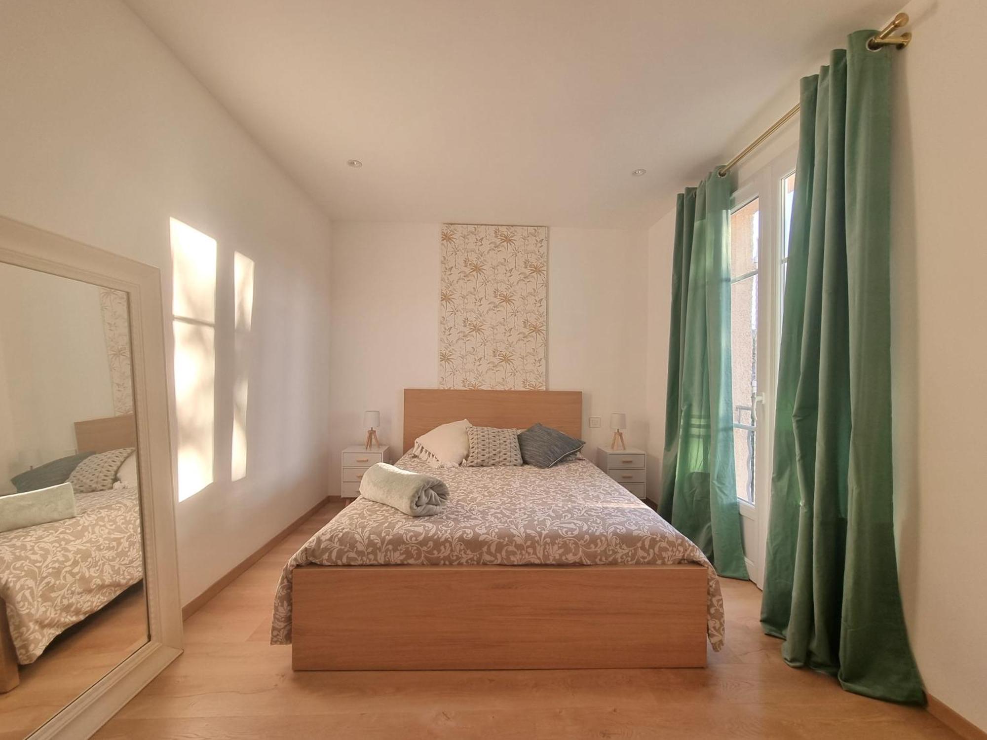 Superbe Appartement Terrasse Et Parking Prive サントロペ エクステリア 写真