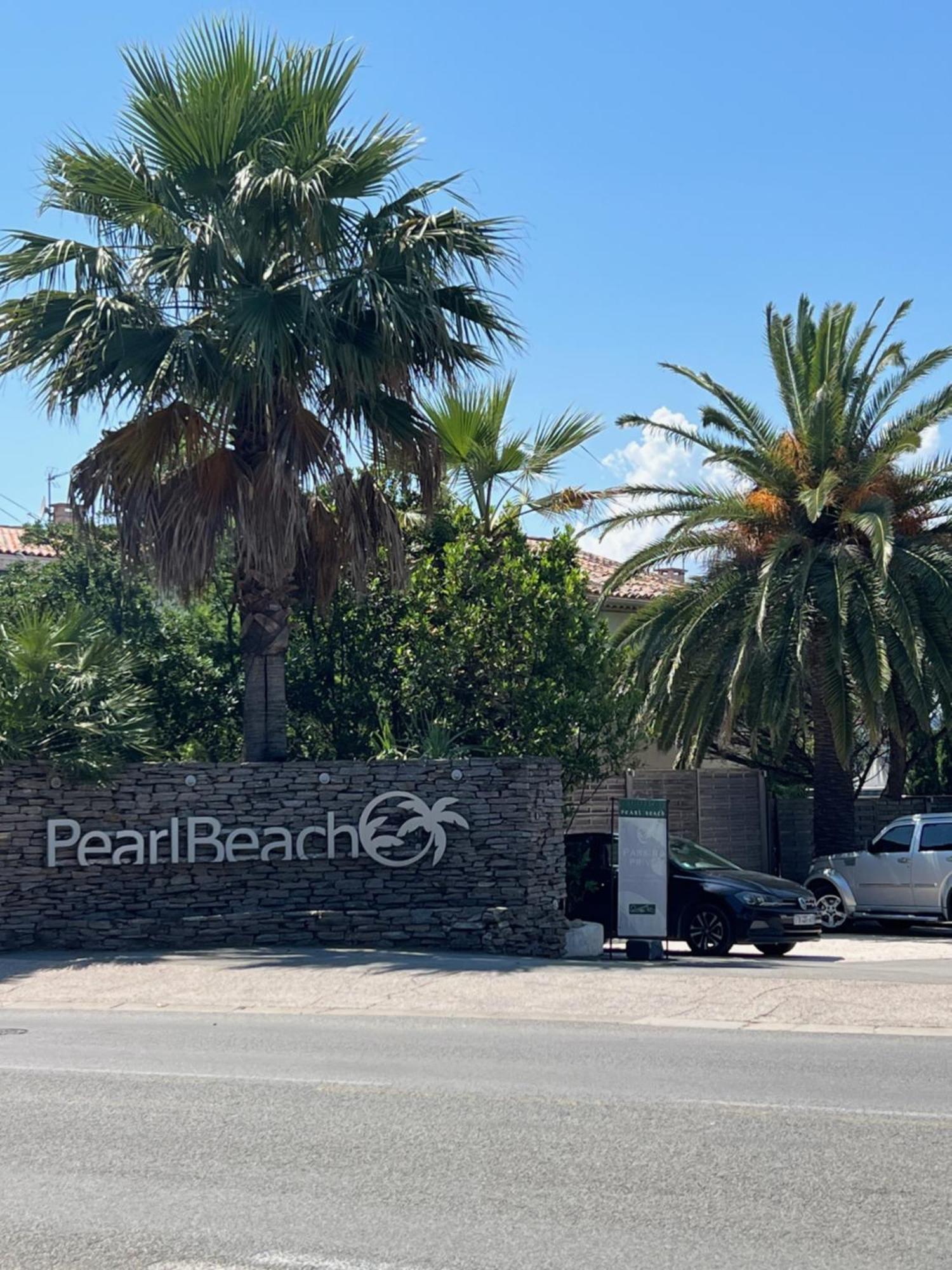 Superbe Appartement Terrasse Et Parking Prive サントロペ エクステリア 写真