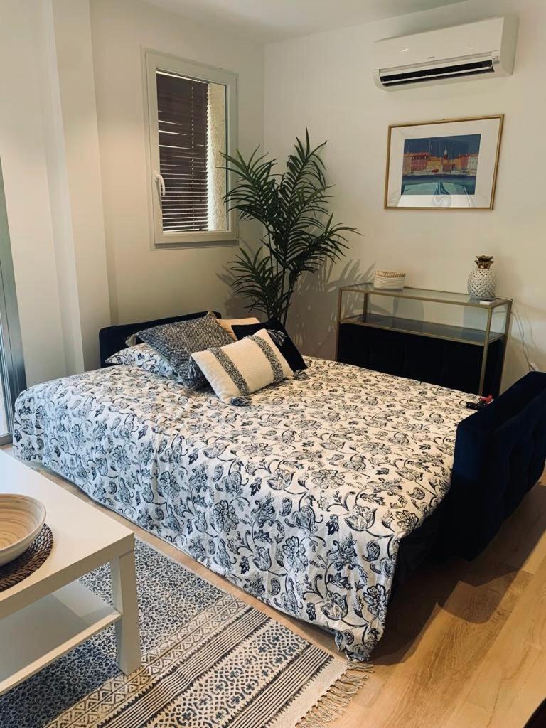Superbe Appartement Terrasse Et Parking Prive サントロペ エクステリア 写真
